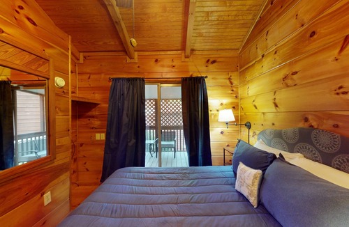 Gilbert House | Quaint house with loft, furnished wraparound balcony, central AC, & fast WiFi