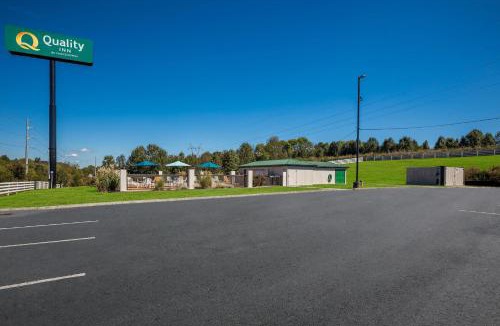 Dandridge Hotel | Quality Inn Dandridge