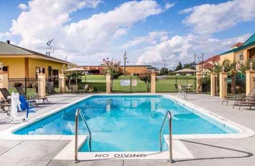 Macon Hotel | Quality Inn Macon West