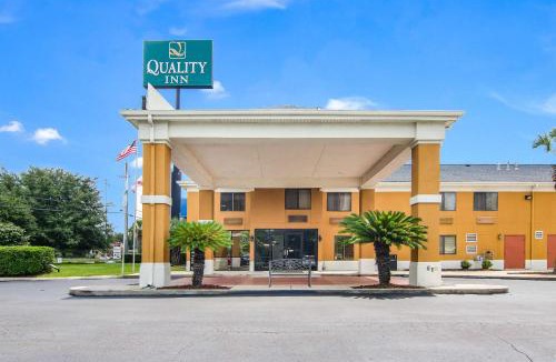 Saraland Hotel | Quality Inn near University of Mobile