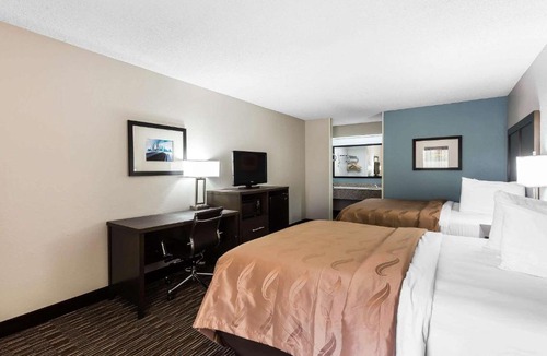Mooresville Hotel | Quality Inn & Suites Mooresville-Lake Norman