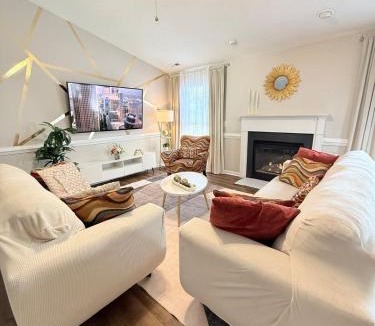 Prosperity Church Road House | Queen City family-friendly entire house, Charlotte