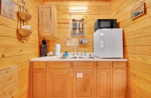 Gatlinburg Cabin | 🗻Quiet and Secluded - Smoky Mountain Cabin🌄