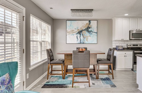 Harvest House | Quiet Suburban Huntsville Home: 8 Mi to Madison!