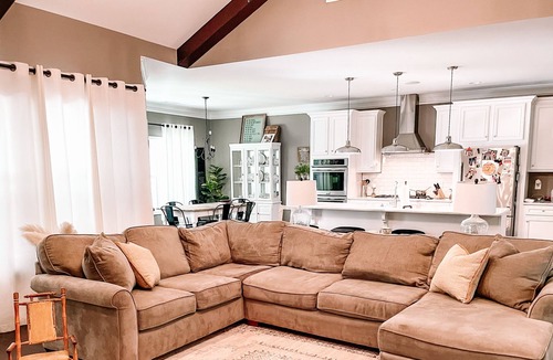 Senoia House | Quiet tucked away home just minutes from many attractions