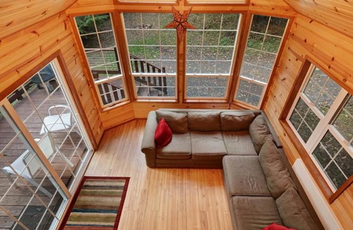 Olga House | Racoon Retreat