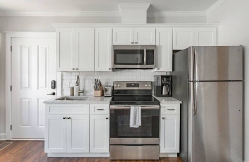 Historic District - North Villa | Radiant Estate in the Heart of Savannah