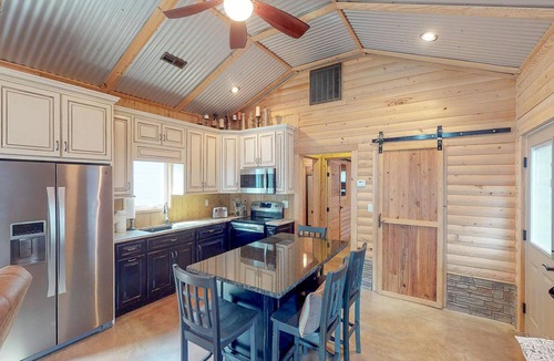 Guntersville House | Reel Simple - Fisherman friendly vacation rental near Lake Guntersville