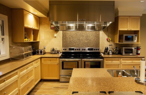 Saskatoon Downtown Hotel | Refresh Inn & Suites