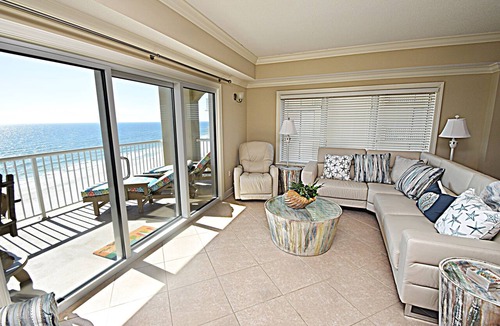 Orange Beach Condo | Relax and Catch a couple of fish! 🎣 ~ There is something for everyone!