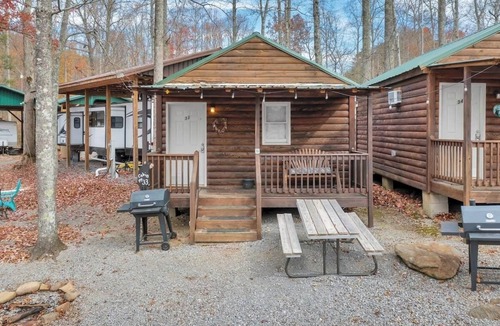 Gatlinburg House | Relax in a Mountain Cabin in the Smokies, Gatlinburg