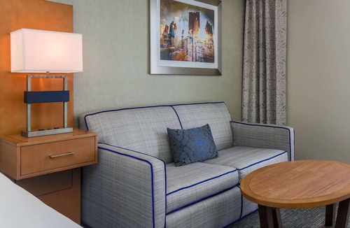 East Point Hotel | Relax in Comfort | Close to ATL Airport -2.2 mi | Pets Allowed + Pool & Shuttle
