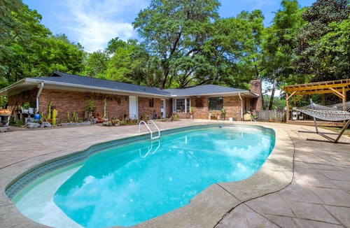 Killearn Estates House | Relaxing Retreat w/Pool & Spacious Yard