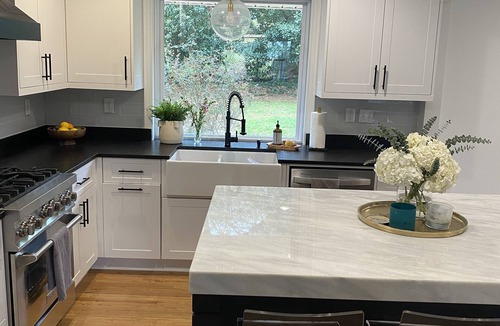 Augusta House | RENOVATED Augusta home .7mi WALK to the NATIONAL! RARE FIND!