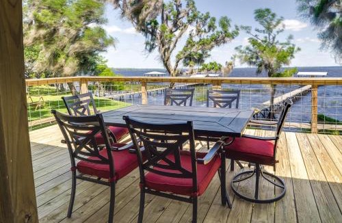 Crescent City House | Renovated Crescent Lake Escape w/Waterfront Deck!