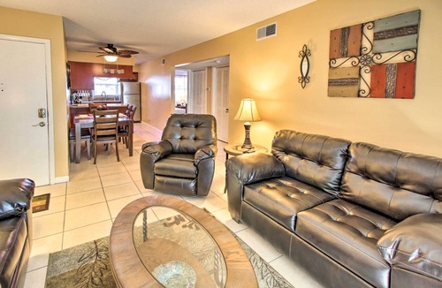Pensacola Beach Condo | Renovated Pensacola Beach Condo w/ Community Pool!