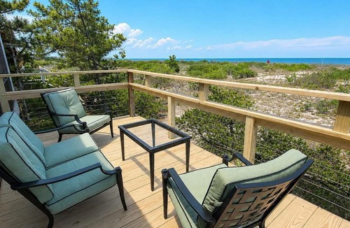 Broadkill Beach House | Retro Style Beachfront Getaway - Pet Friendly