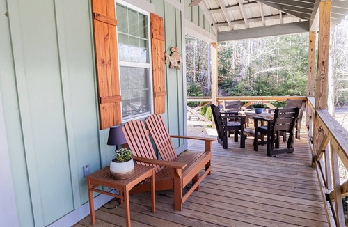Lakemont House | River Front Mountain Cabin, Firepit, Front Porch