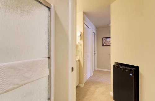 Century West House | River Ridge 423B - Meredith Lodging