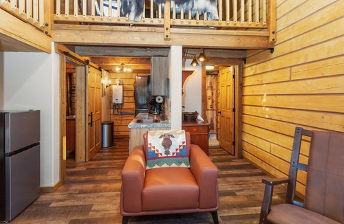 Houston Cabin | Riverfront, Authentic, Luxury Log Cabin-Bull Moose