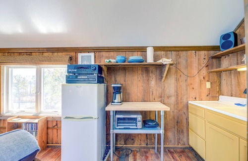Hobucken Apartment | Riverfront Haven: Converted Barn w/Deck in Aurora