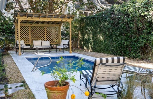 King City House | Rockaway Beach | Luxury St. Simons Island Rental with Private Pool Near Pier Village