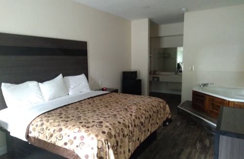 Lucedale Hotel | Rocky Creek Inn