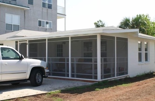 Laguna Beach House | Sea Biscuit Beach Cottage, close to beach