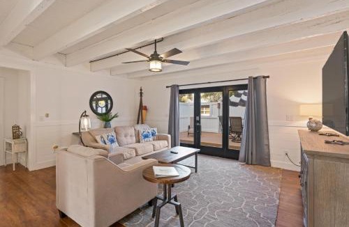 East Beach House | Sea Side Cottage - 4217 Second Street