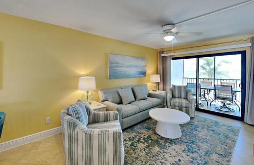Mid Island Apartment | Seaside 203