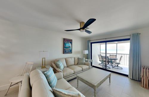 Mid Island Apartment | Seaside 505