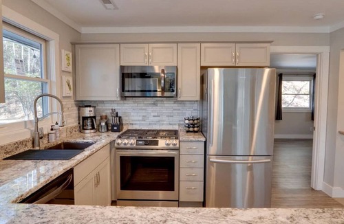 Lake Toxaway Cabin | Secluded Mountain Hideaway with Hot Tub & Fire Pit near Lake Toxaway, North Carolina