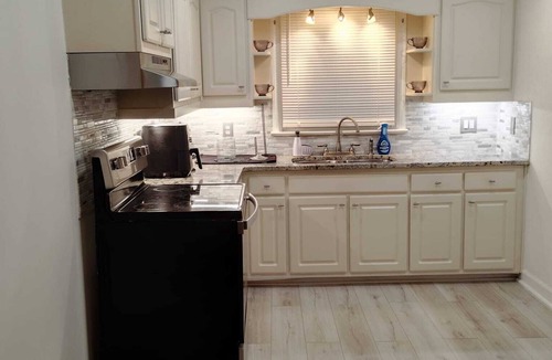 Church Street House | Serene 3-bedroom house close to downtown Atlanta and ATL Airport