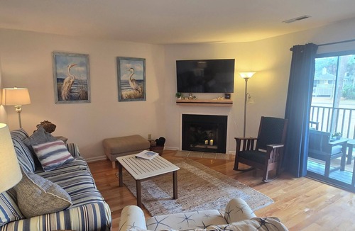 Ocean Ridge House | Serene sanctuary in the trees! First floor with ramp. Chef's kitchen.