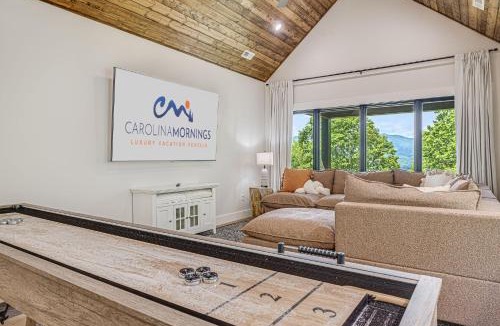 Maple Springs House | Serenity Peak Lodge by Carolina Mornings