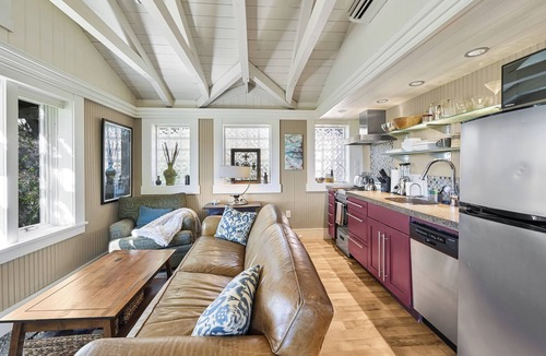 Asheville Cottage | Serenity Suite at Elk Mtn - Whimsical Mtn Views