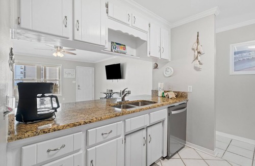 Ono Island Condo | Shore Break-New 1BR, Easy Walk to Beach!