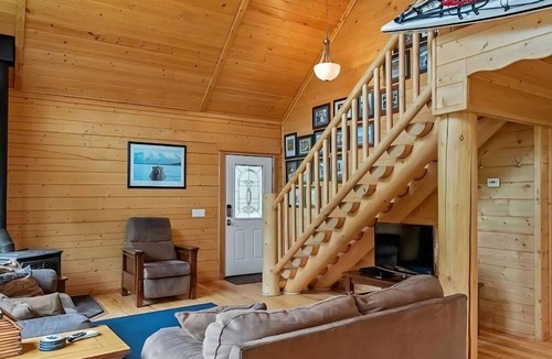 Sterling Cabin | Silver Salmon Lodge