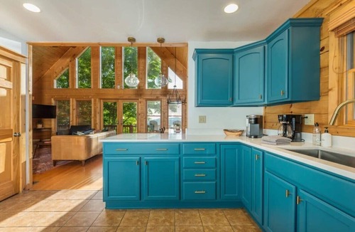Wolf Laurel Cabin | Ski In/Out @ Hatley Pointe ~Views~HotTub ~Fire Pit