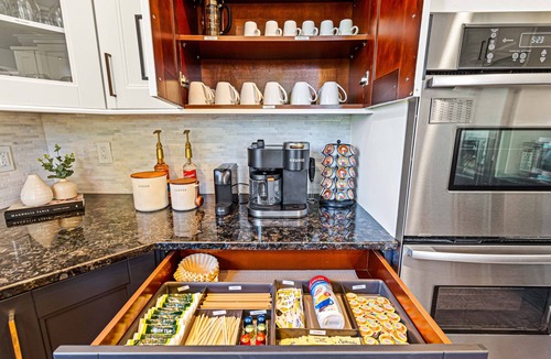 Asheville Ski Chalet | Sleeps 20, Game Rm, Movie theatre, Sauna, Firepit, Hot tub & More