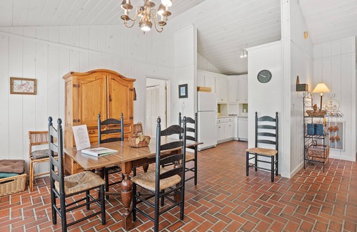 Crane Hill House | Smith Lake Retreat - close to Trident Marina