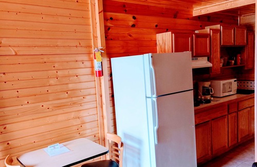 Maggie Valley Cabin | Smoky Falls Lodge