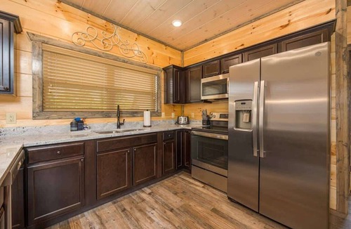 Sevierville Cabin | Smoky Mtn Escape | Indoor Pool, Hot Tub, Game Room