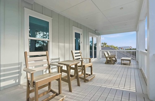 Laguna Beach House | So Far, So Bueno! Sleeps 22 | Pool, LSV, Beachwalk