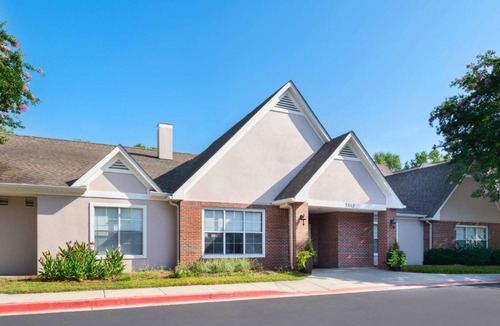 Town Center Hotel | Sonesta ES Suites Atlanta Kennesaw Town Center