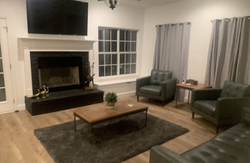 Beaufort House | South Carolina Comfort! Lake golf view. Very private and quiet.