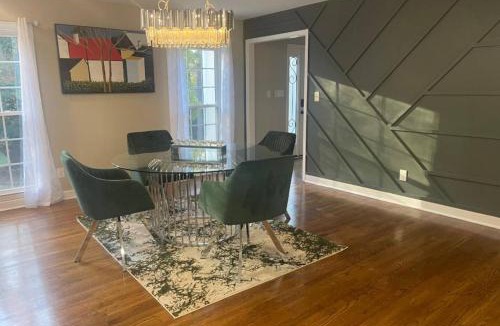 Southwestern House | Southern Collective Sleeps8! Airport-Beltline