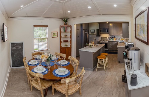 Riverland Terrace House | Southern Cottage Tucked Under the Oaks