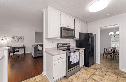 Riverdale House | Spacious 4-Bedroom-3 Bath house
