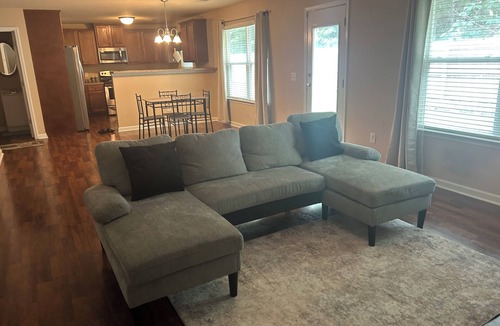 Macon House | Spacious 4-bedroom house in peaceful Macon with AC
